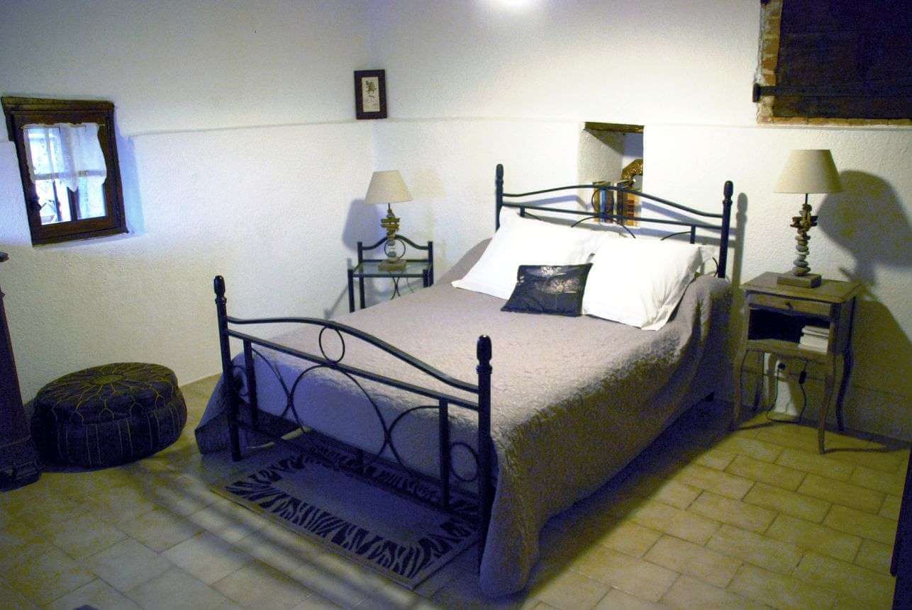 The bedroom at the ground floor (140 cm bed)